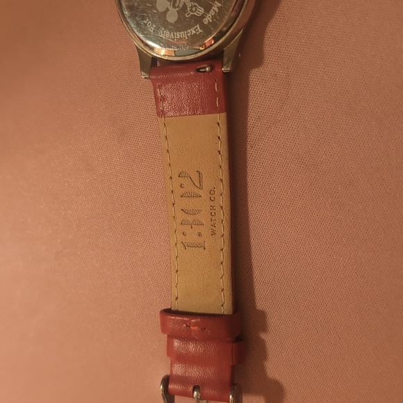 Mickey Mouse Club watch - Picture 5 of 6